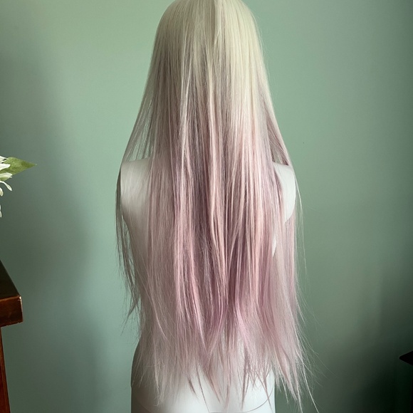 Extra Long Platinum Blonde/Pink Ombré Cosplay Synthetic Wig
